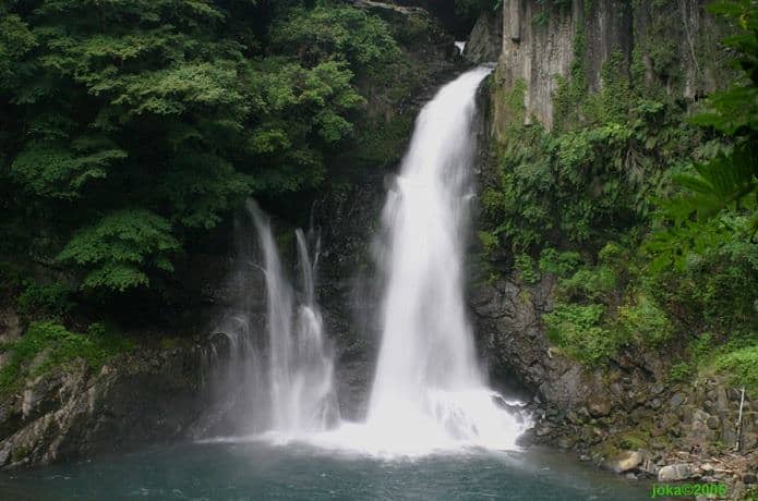 河津七滝 火山が生み出した自然のアート 絶景温泉も見逃せない Izu Hack