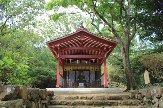 伊豆山神社　本宮社